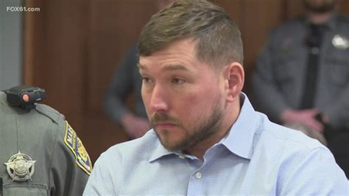 '90 Day Fiancé' Star Arrested for Battery