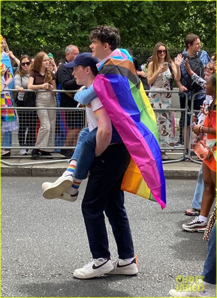 'Riverdale' Star Comes Out as Bisexual