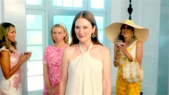 Cher Lloyd Debut’s Personal Video for “Sirens”