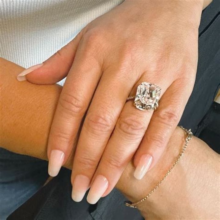 Cheyenne Floyd Flaunts New Engagement Ring?