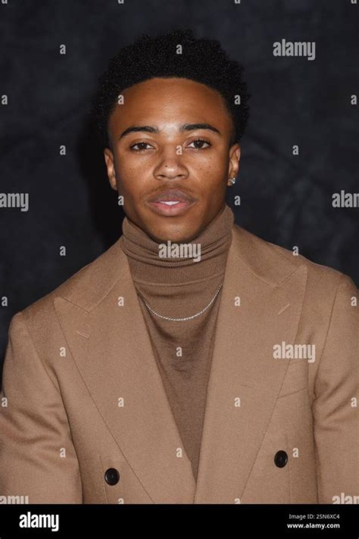 Dallas Dupree Young Height - CelebsHeight.org