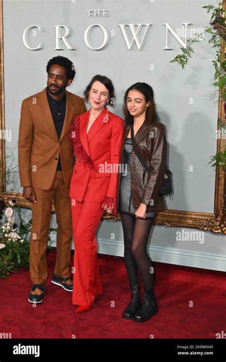 How is Born Romantic Actress Olivia Williams's Relationship With Craig Ferguson? Know Her Net Worth, TV Shows, Parents, The Crown, Sixth Sense, & More.