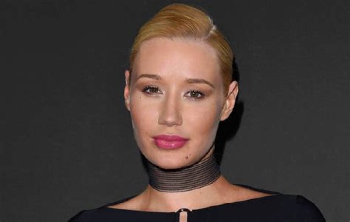 Iggy Azalea Net Worth: Career & Book