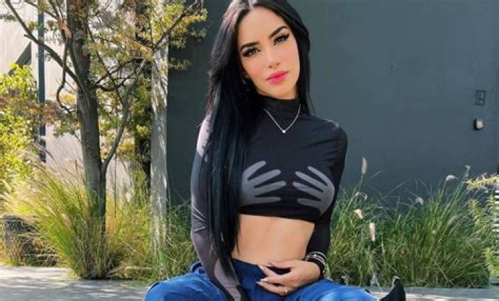 Kimberly Loaiza's Net Worth Is Fitting for the Third-Most Subscribed YouTuber in Mexico