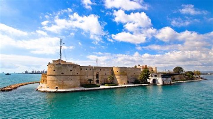 Taranto Cruises: Best Cruises to Taranto