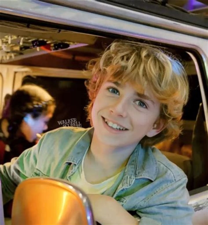 Walker Scobell Pets - Celebrity Pets